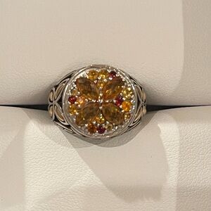 Like new condition John Hardy Ring